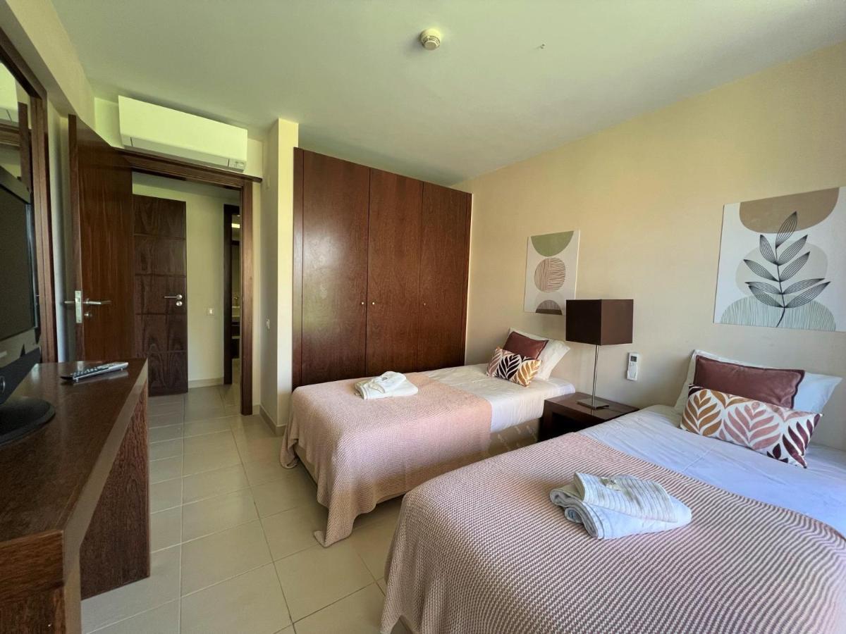 Apartamento Albufeira Salgados Premium 1 With Pool By Homing Guia  Exterior foto
